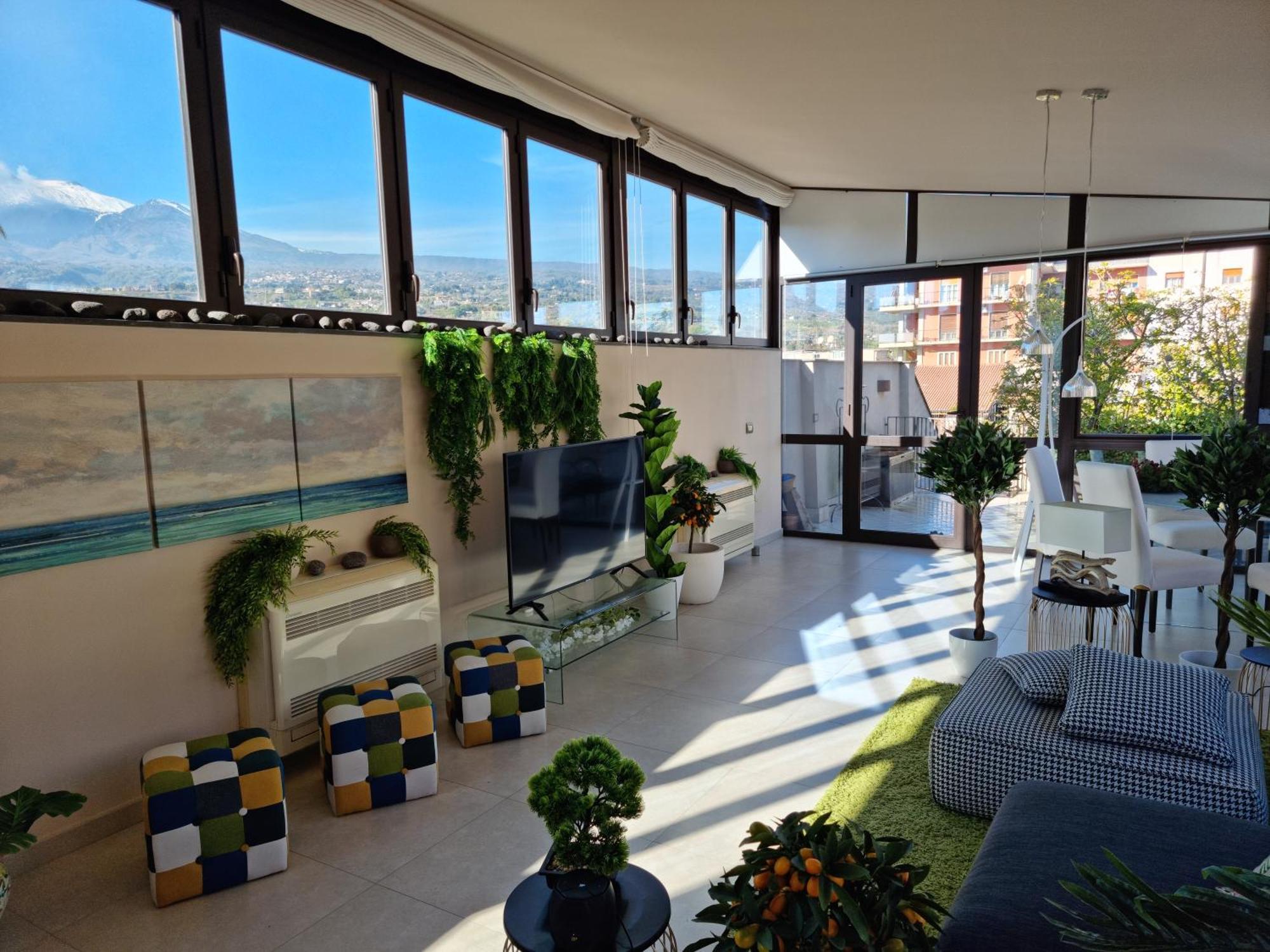 Luxury Relaxing Home With Heated Pool Near Catania, Taormina, The Sea And Mount Etna Giarre Exterior photo