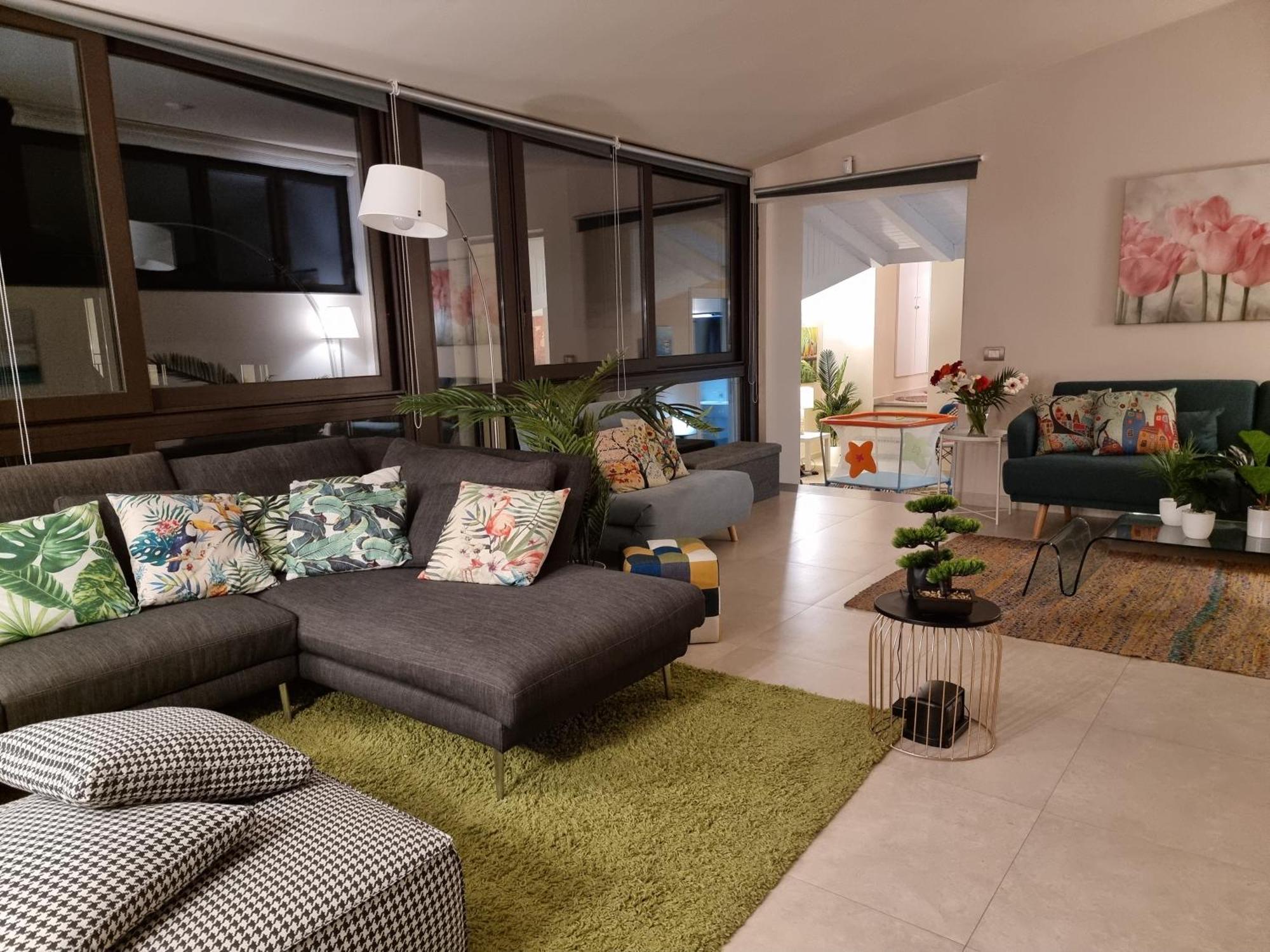 Luxury Relaxing Home With Heated Pool Near Catania, Taormina, The Sea And Mount Etna Giarre Exterior photo